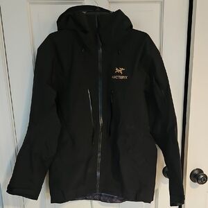 Arc'teryx Alpha SV Black Waterproof Jacket